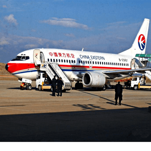 莫高机场物流航空快运业稳步发展的原因是什么？